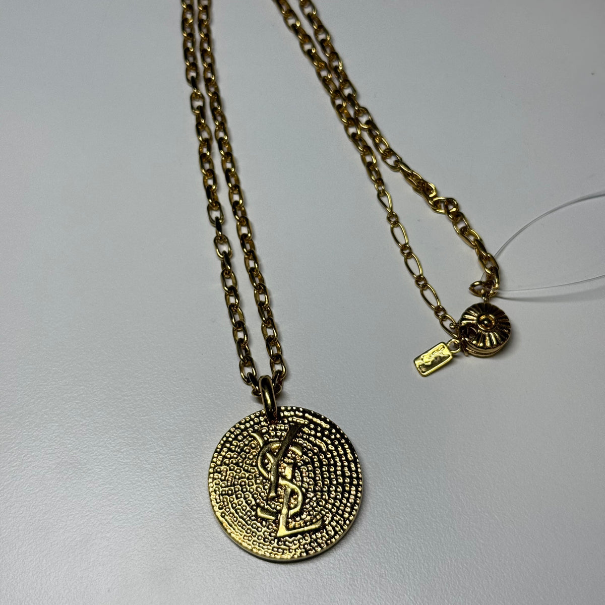 Yves Saint Laurent collier vintage
