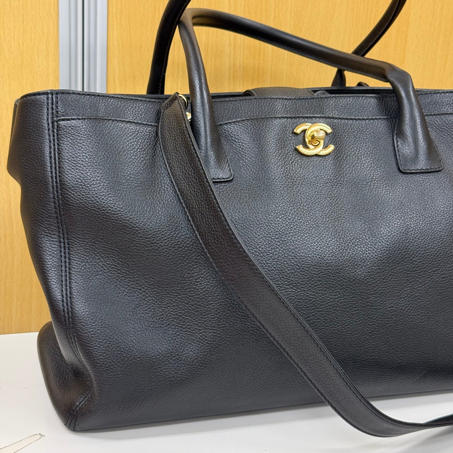 Chanel Shopping