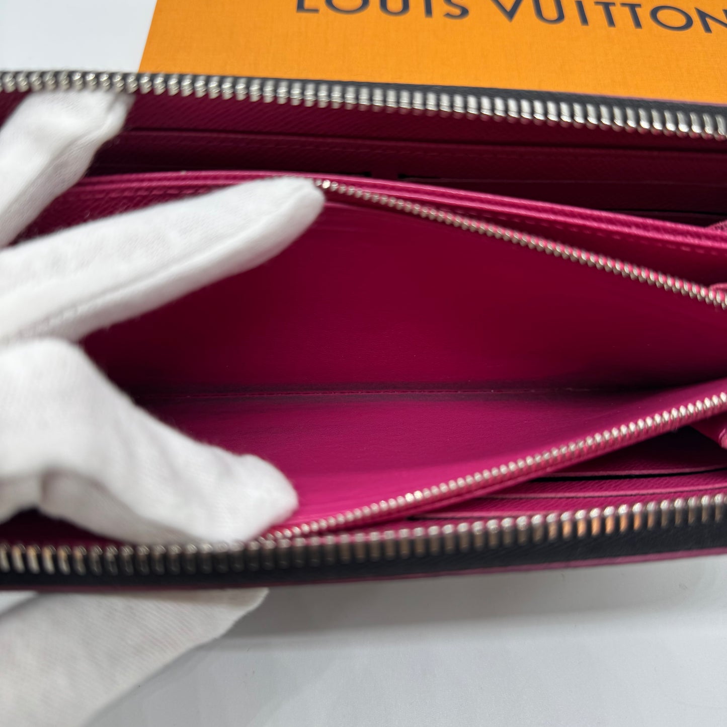 Louis Vuitton Portefeuile - Épi