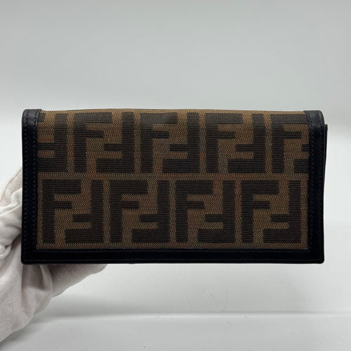 Fendi portefeuille long