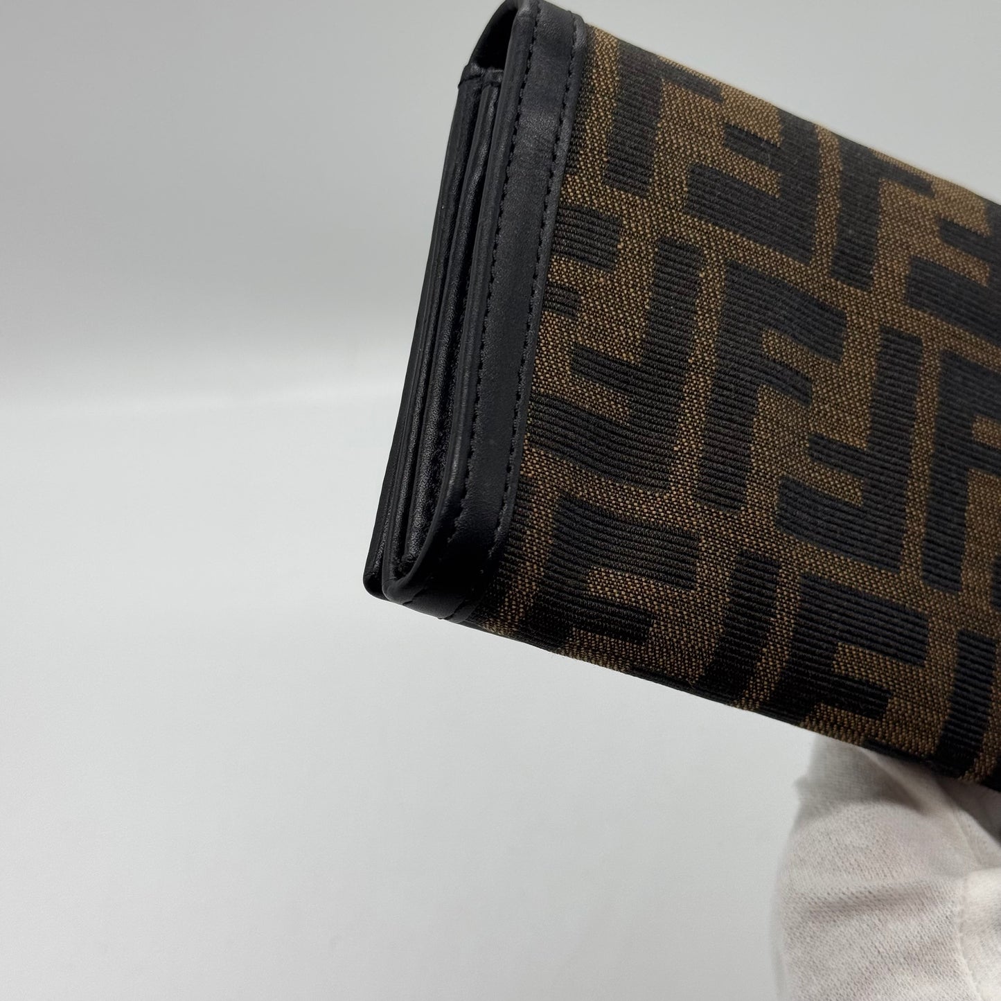 Fendi portefeuille long