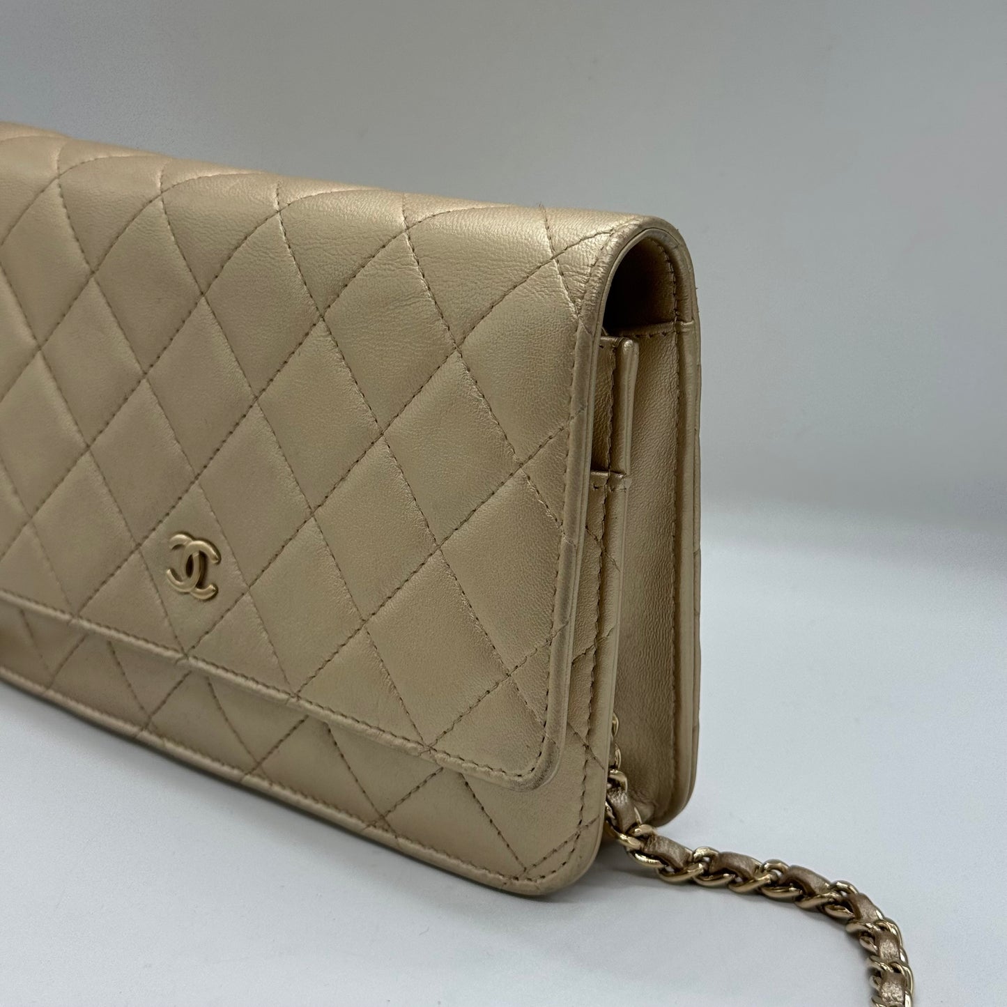 Chanel Woc - Gold