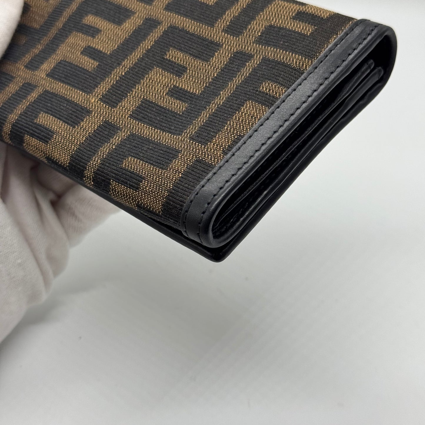 Fendi portefeuille long