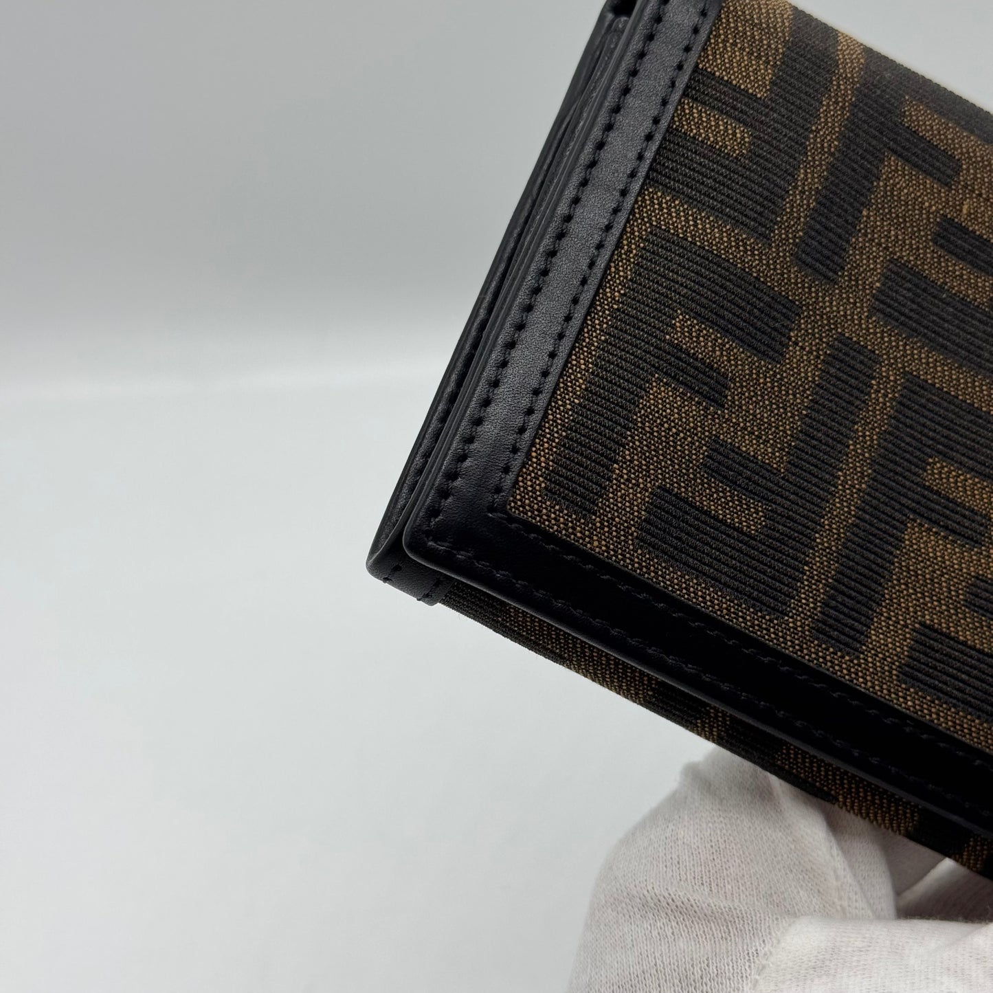 Fendi portefeuille long