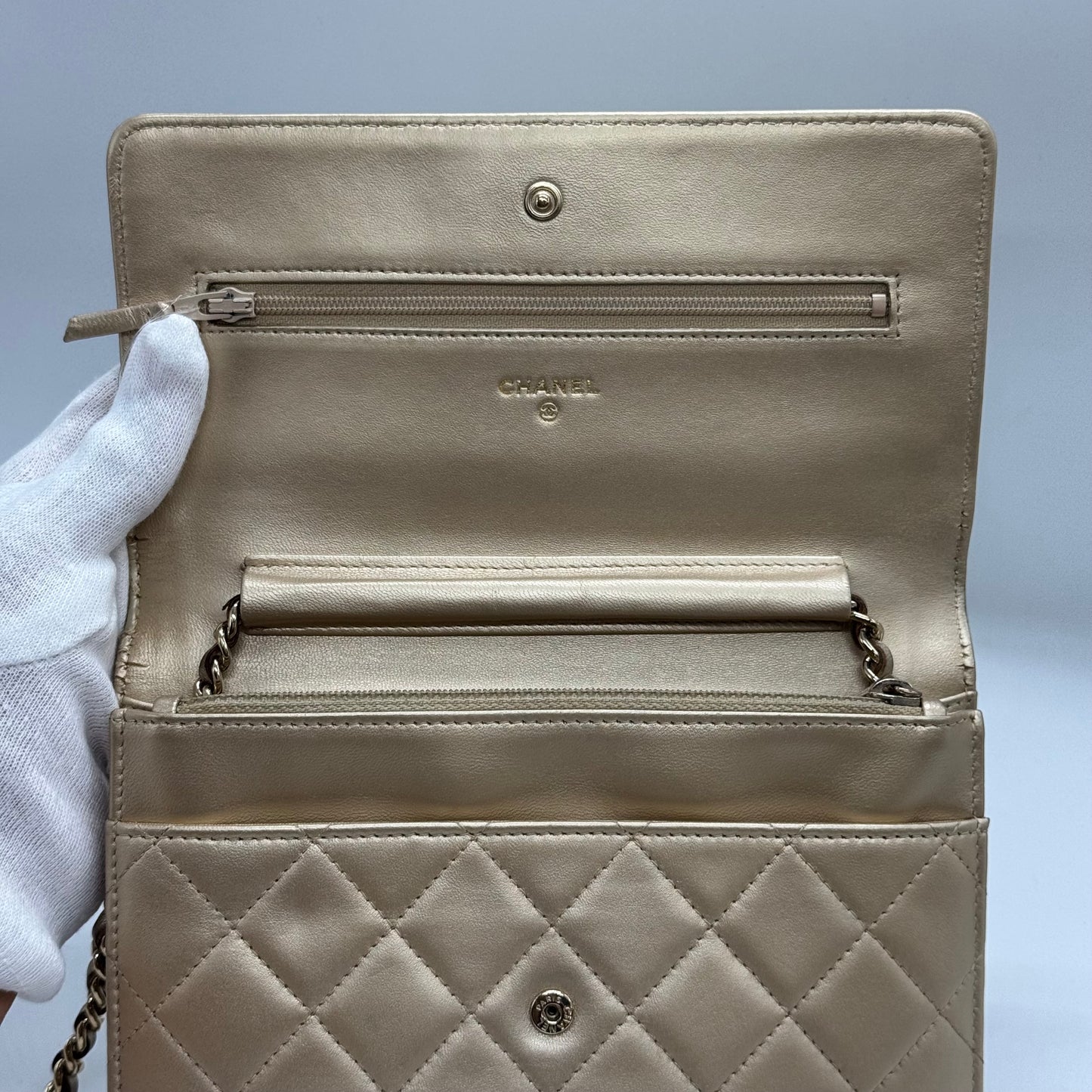 Chanel Woc - Gold