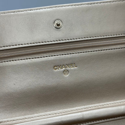 Chanel Woc - Gold