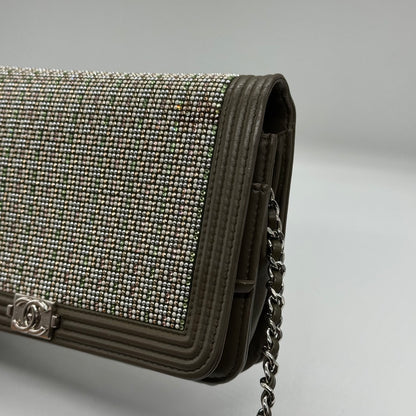 Chanel WOC kaki édition limitée