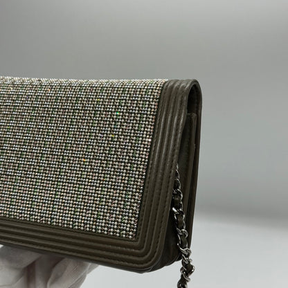 Chanel WOC kaki édition limitée