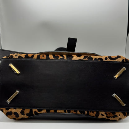 Loewe Grand Shopping Gate