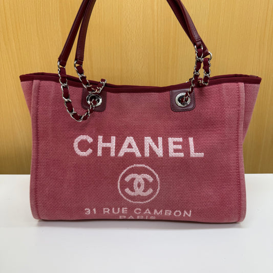 CHANEL Deauville