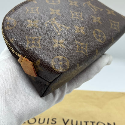 Louis Vuitton Pochette Cosmétique