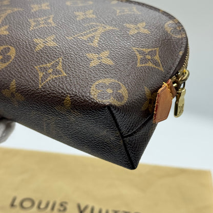 Louis Vuitton Pochette Cosmétique