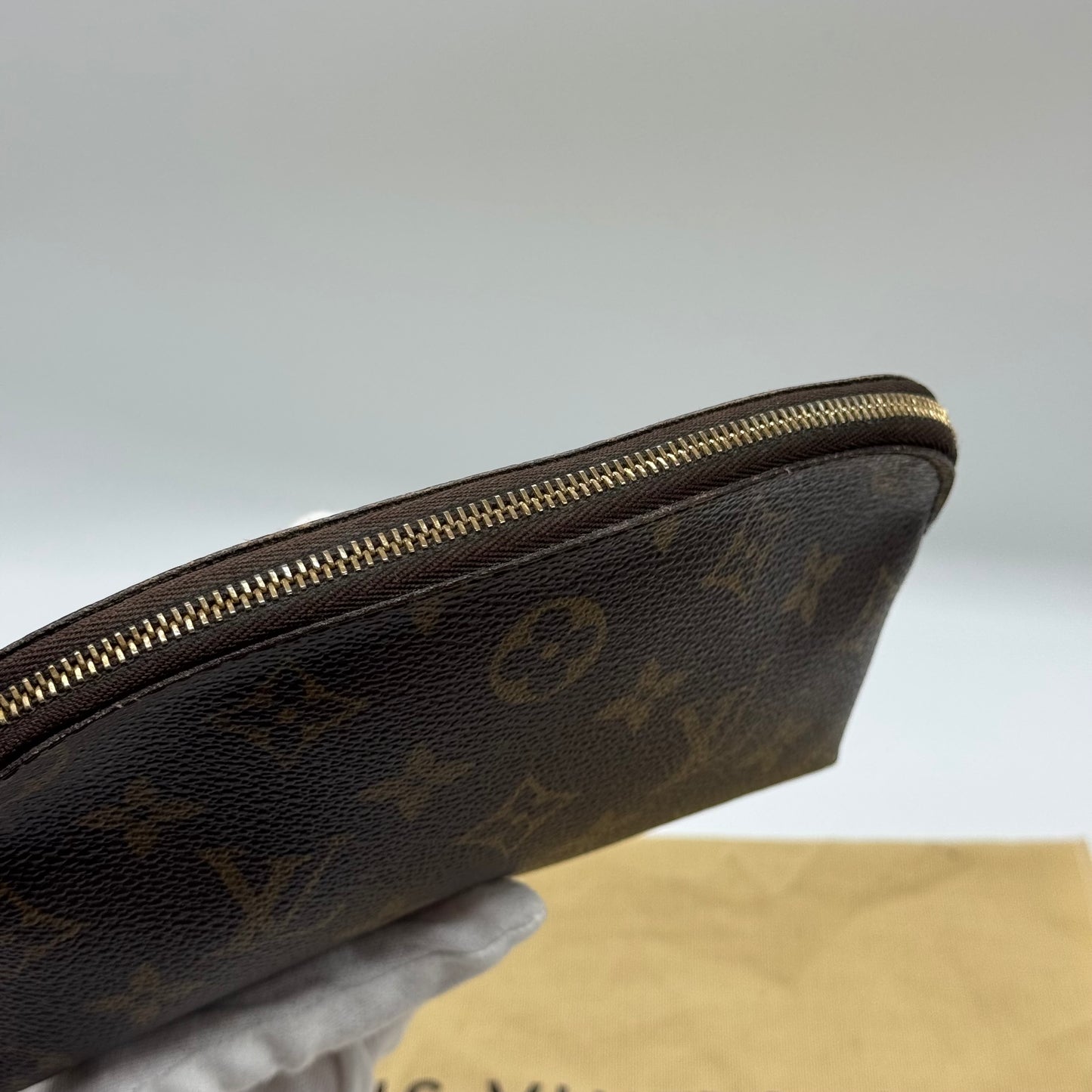 Louis Vuitton Pochette Cosmétique
