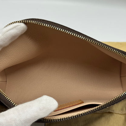 Louis Vuitton Pochette Cosmétique