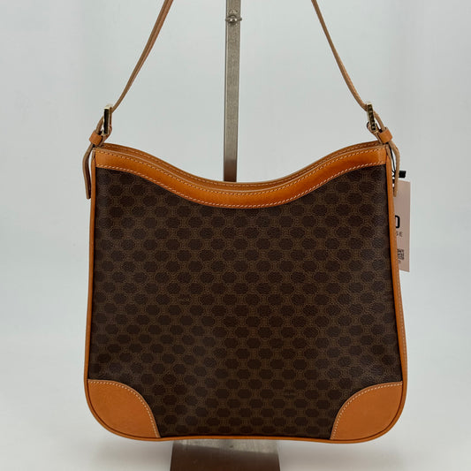 Celine Hobo