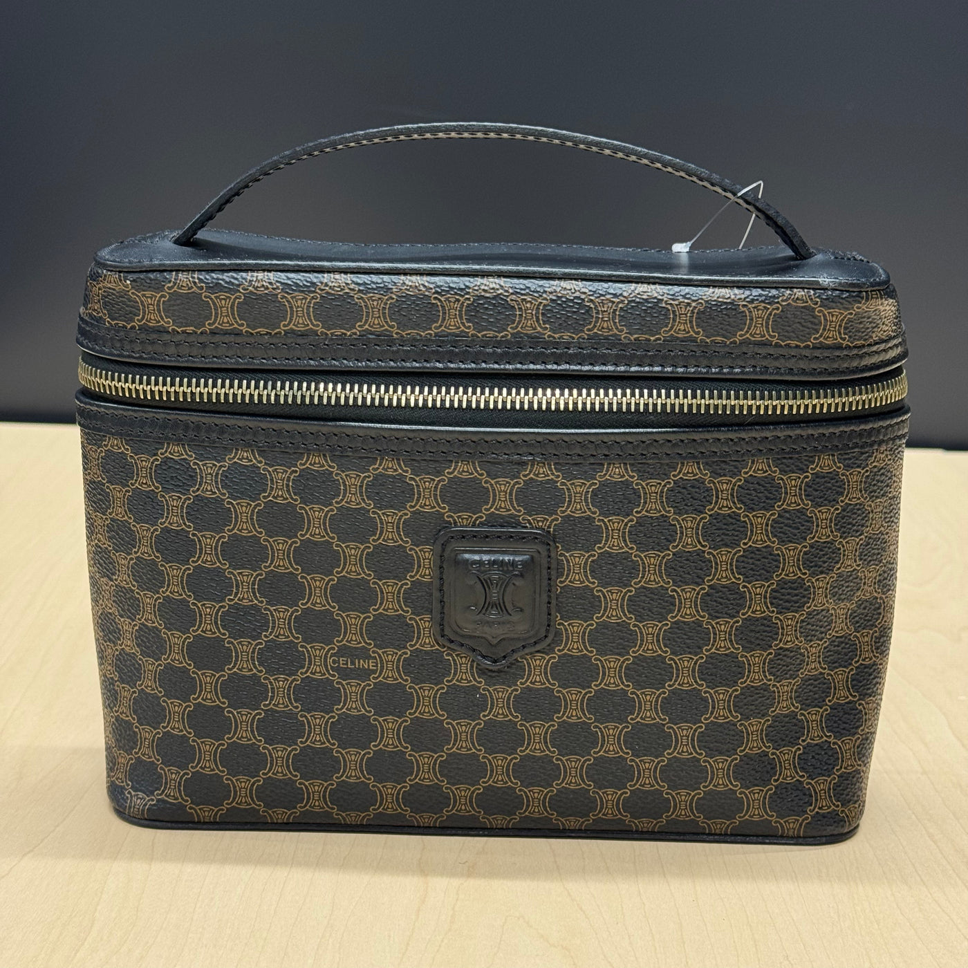 Céline Vanity
