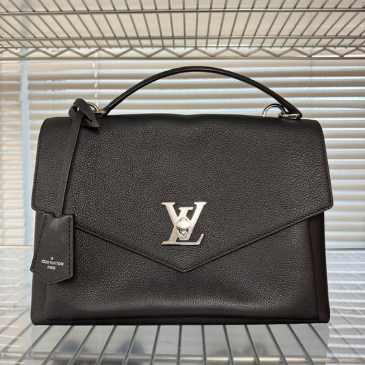 Louis Vuitton Lock Me