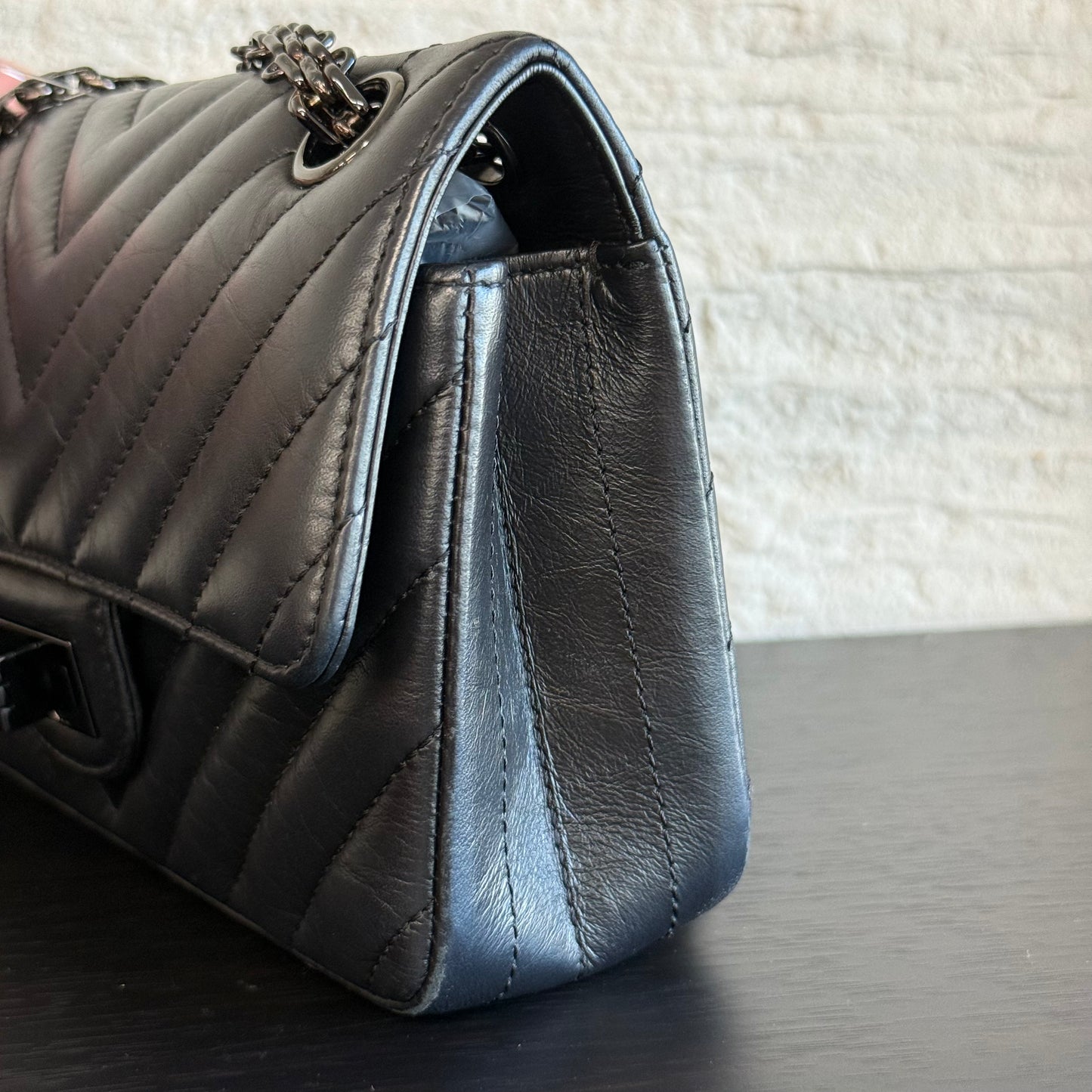 Chanel 2.55 Chevron