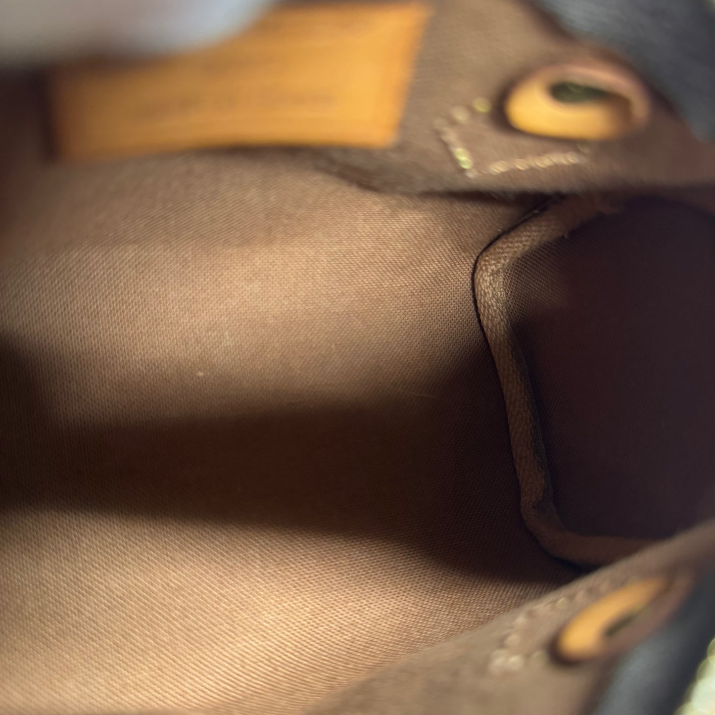 Louis Vuitton Mini HL TH0927