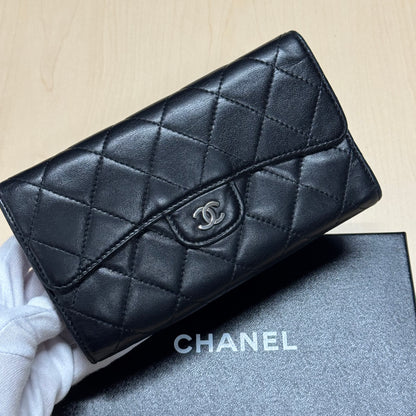 Chanel Portefeuille Long à rabat