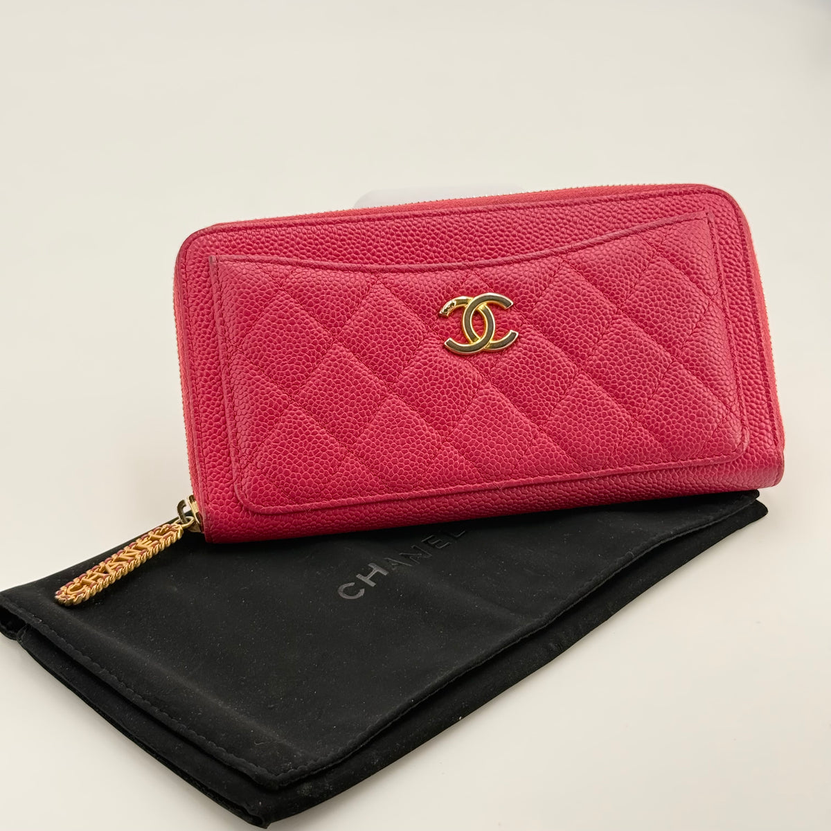 Chanel portefeuille caviar rose