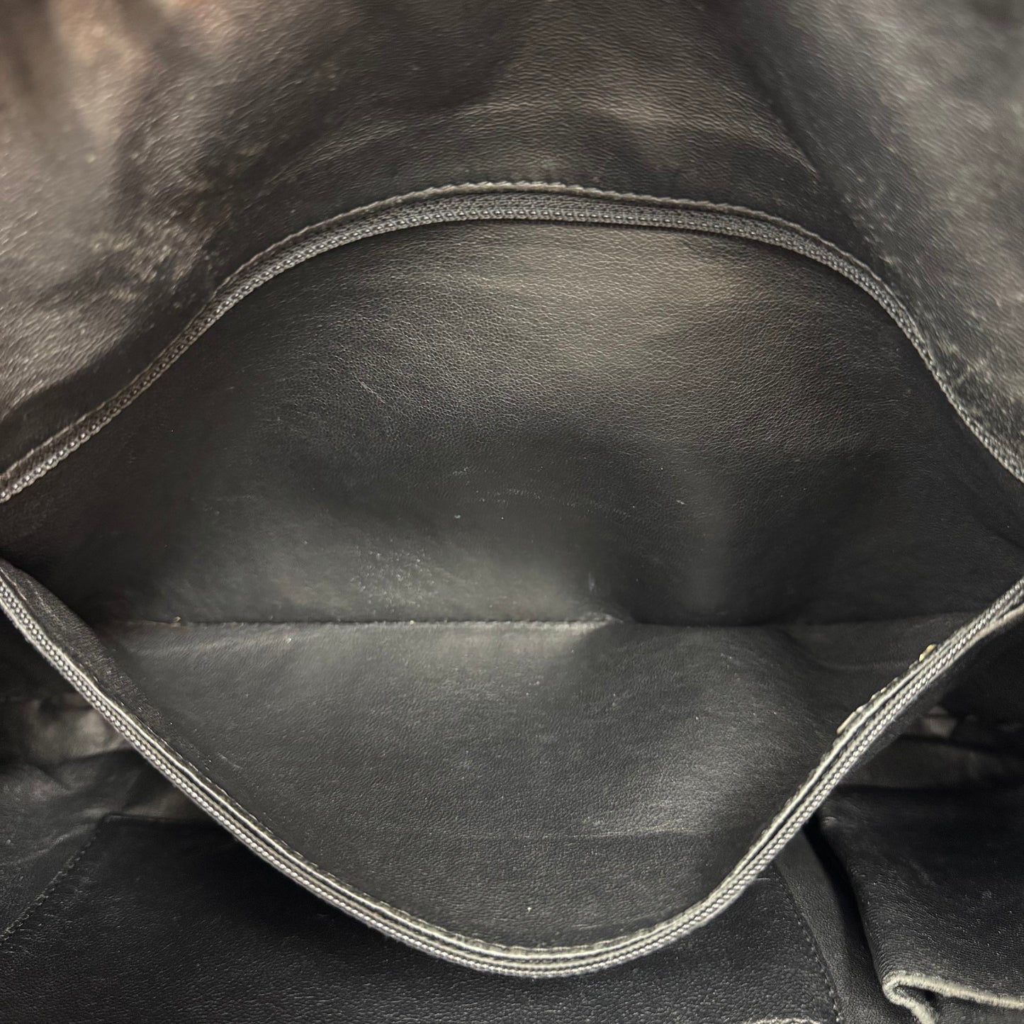 Chanel Hobo Edition Limitée