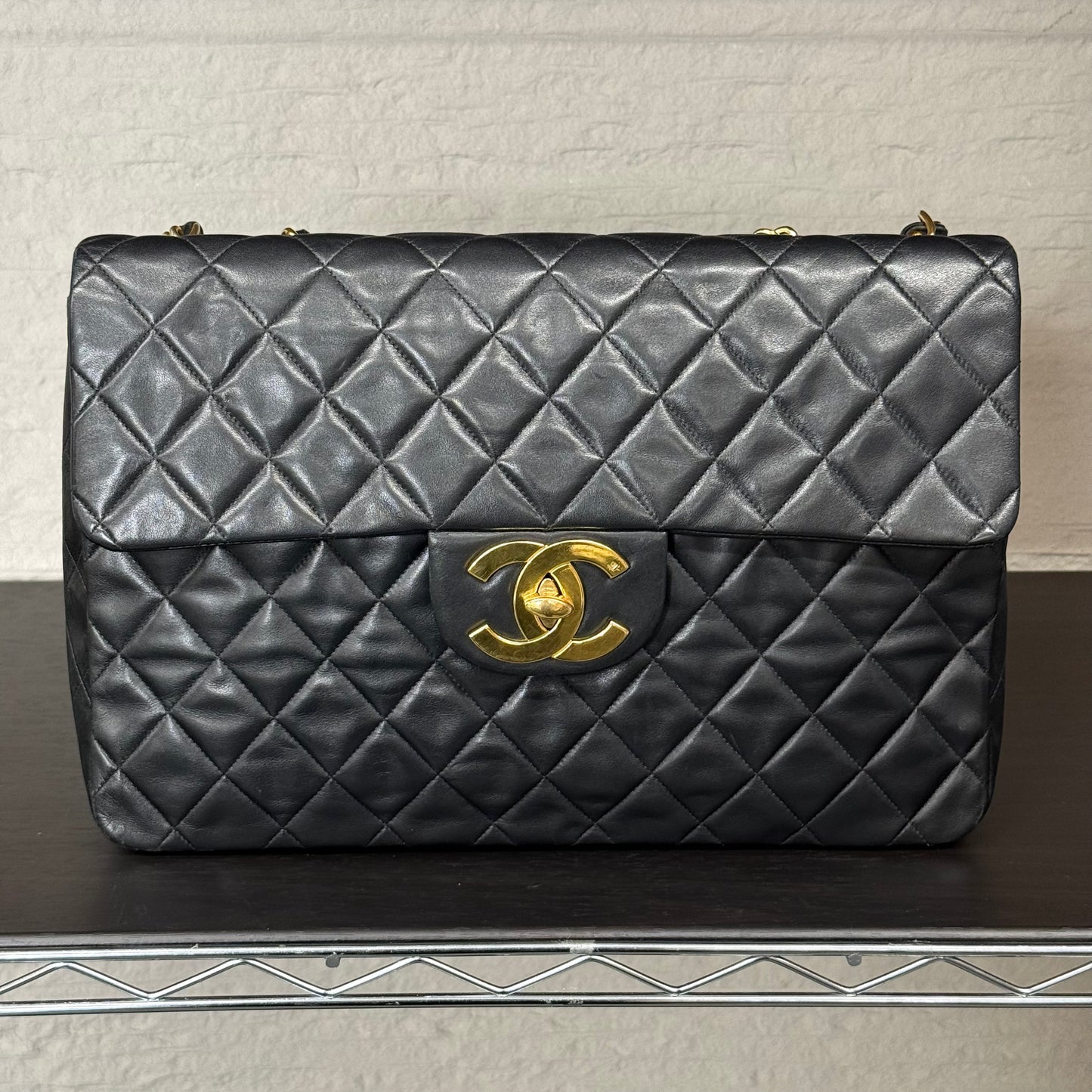 Chanel Maxi Jumbo