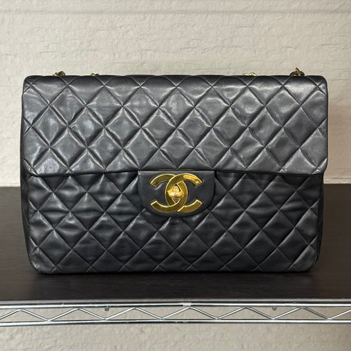 Chanel Maxi Jumbo