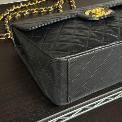 Chanel Maxi Jumbo