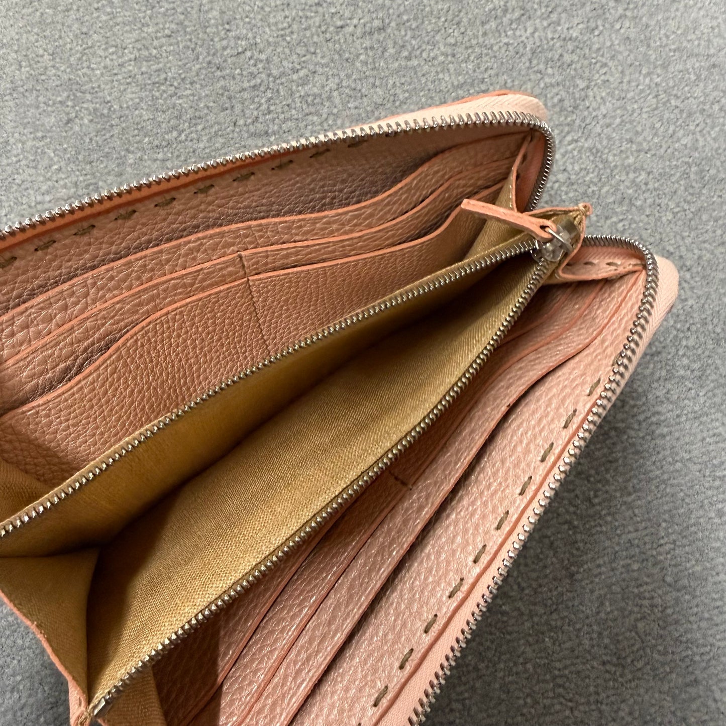 Fendi portefeuille
