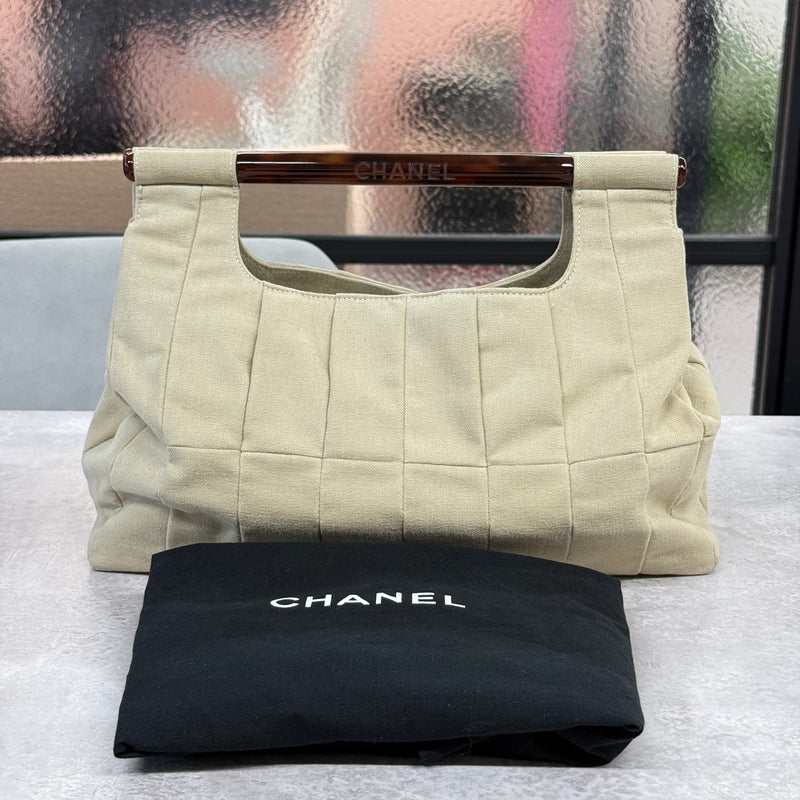 Chanel cabas beige