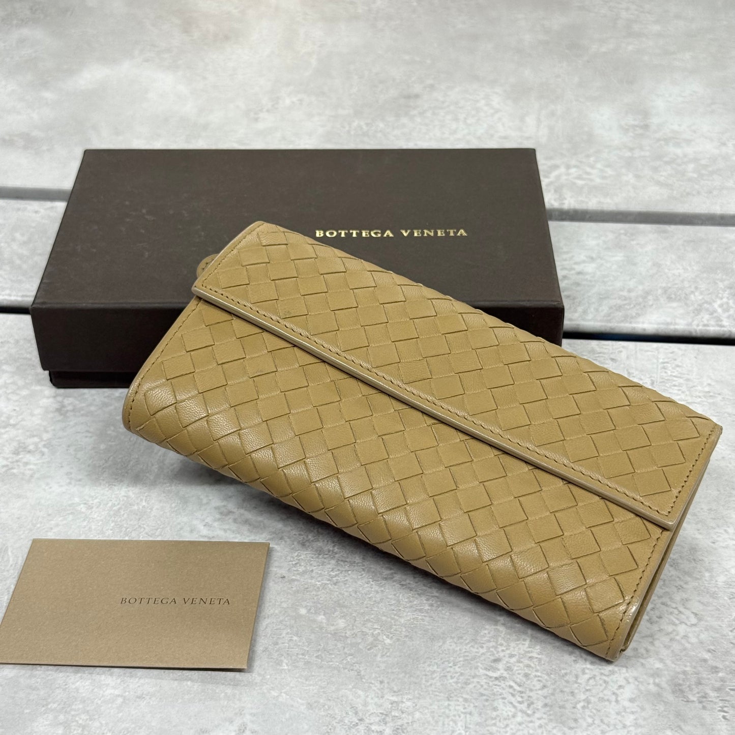 Bottega Veneta portefeuille long