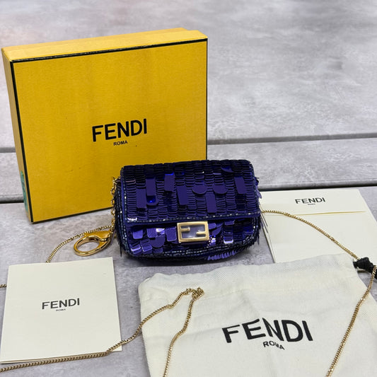Fendi nano baguette