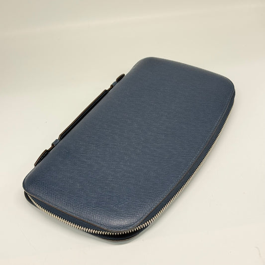 Louis Vuitton Porte documents de voyage