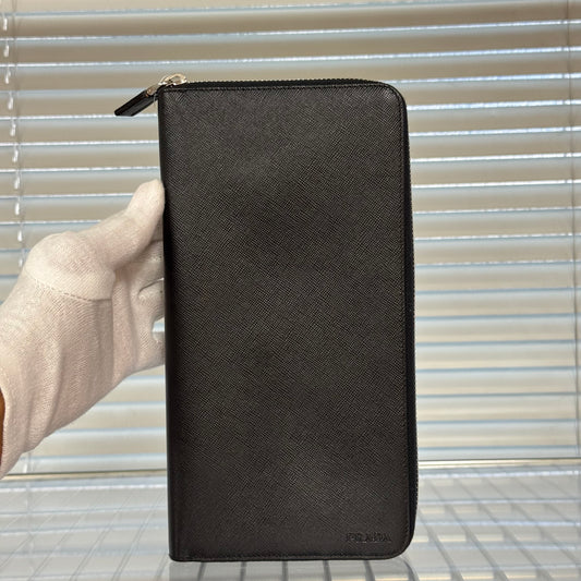 Prada Organiseur