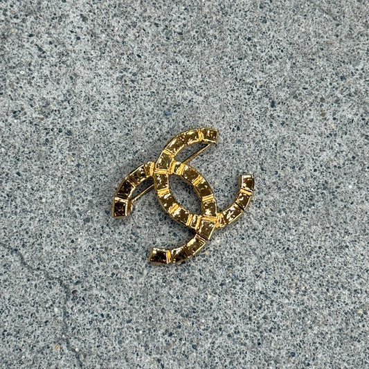 Chanel Broche