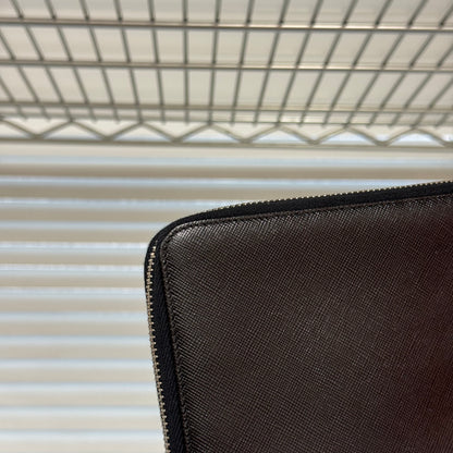 Prada Organiseur