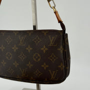 Louis Vuitton Pochette accessoire