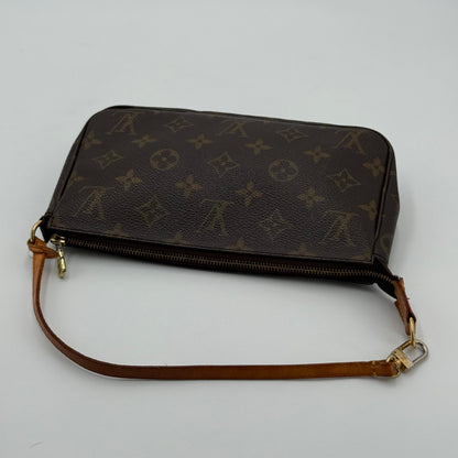 Louis Vuitton Pochette accessoire