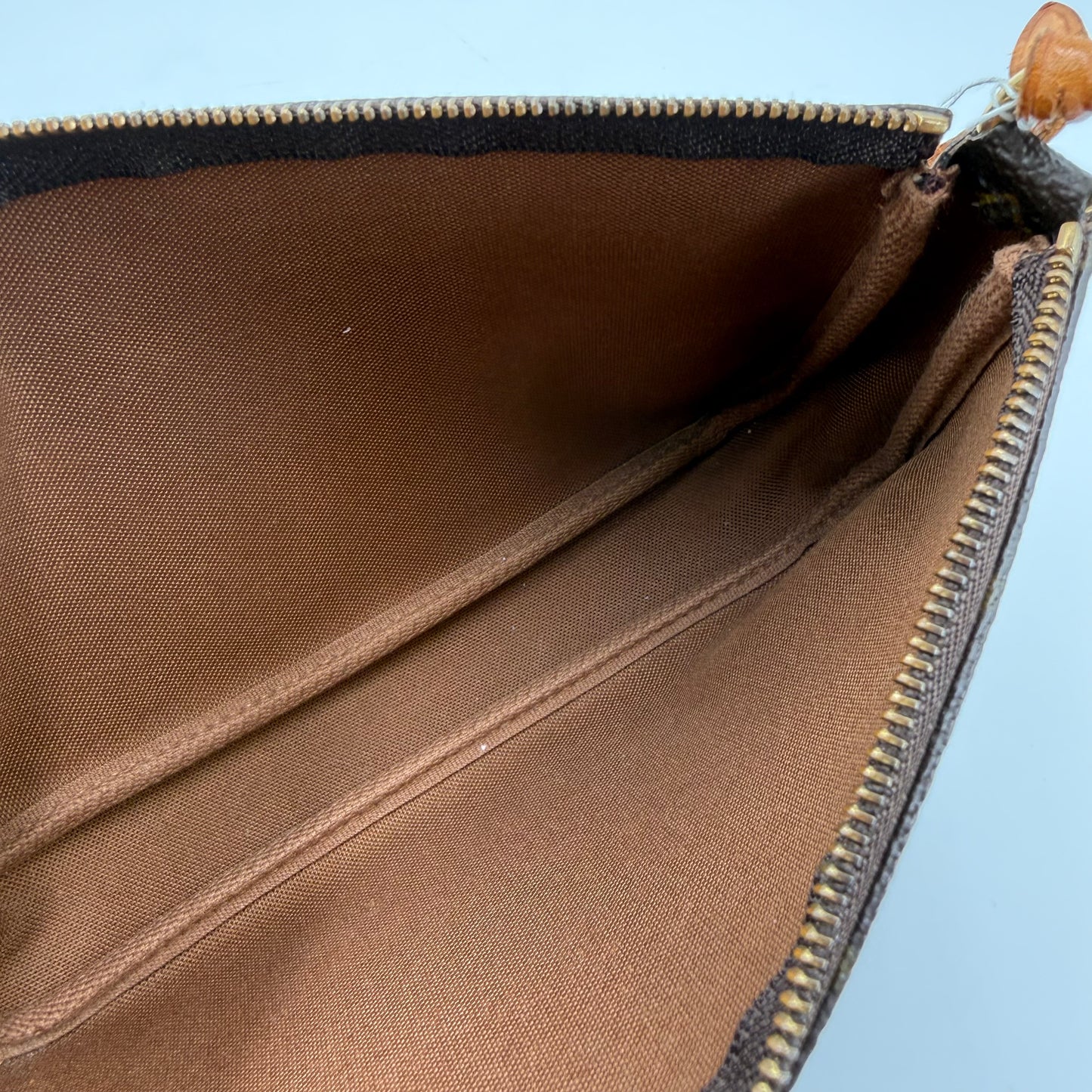 Louis Vuitton Pochette accessoire