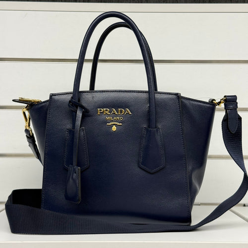 Prada sac shopping 2 jours