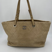 Chanel Shopping