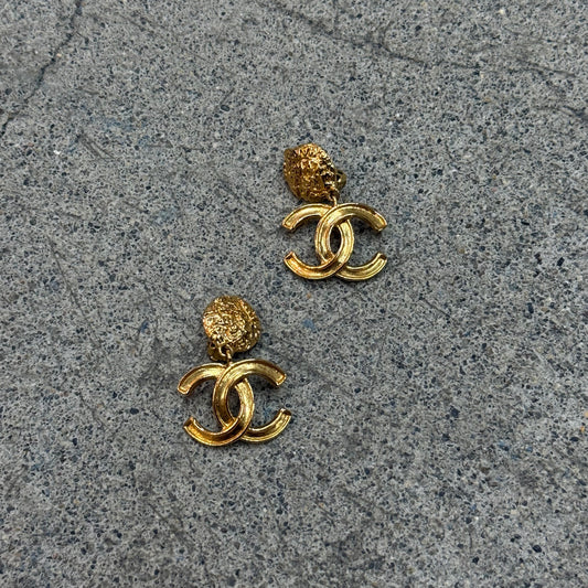 Chanel Pendants clips