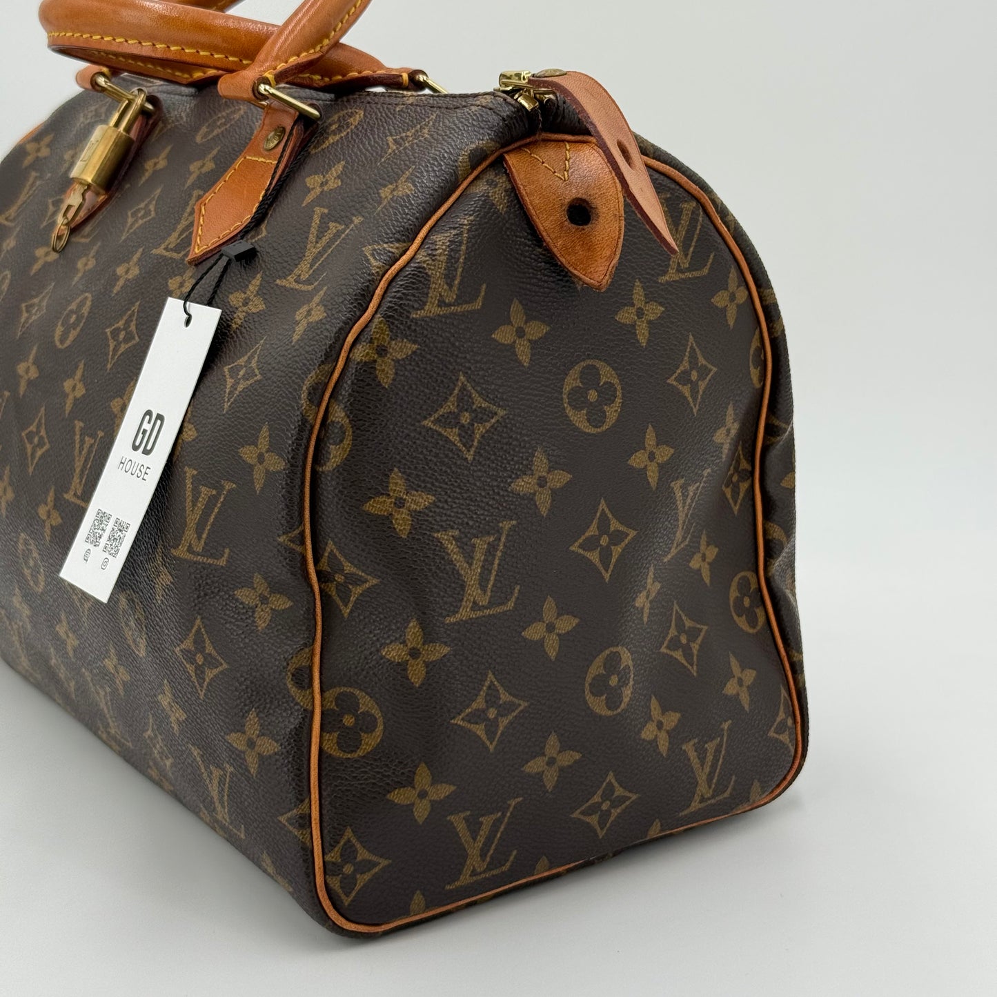 Louis Vuitton Speedy 30
