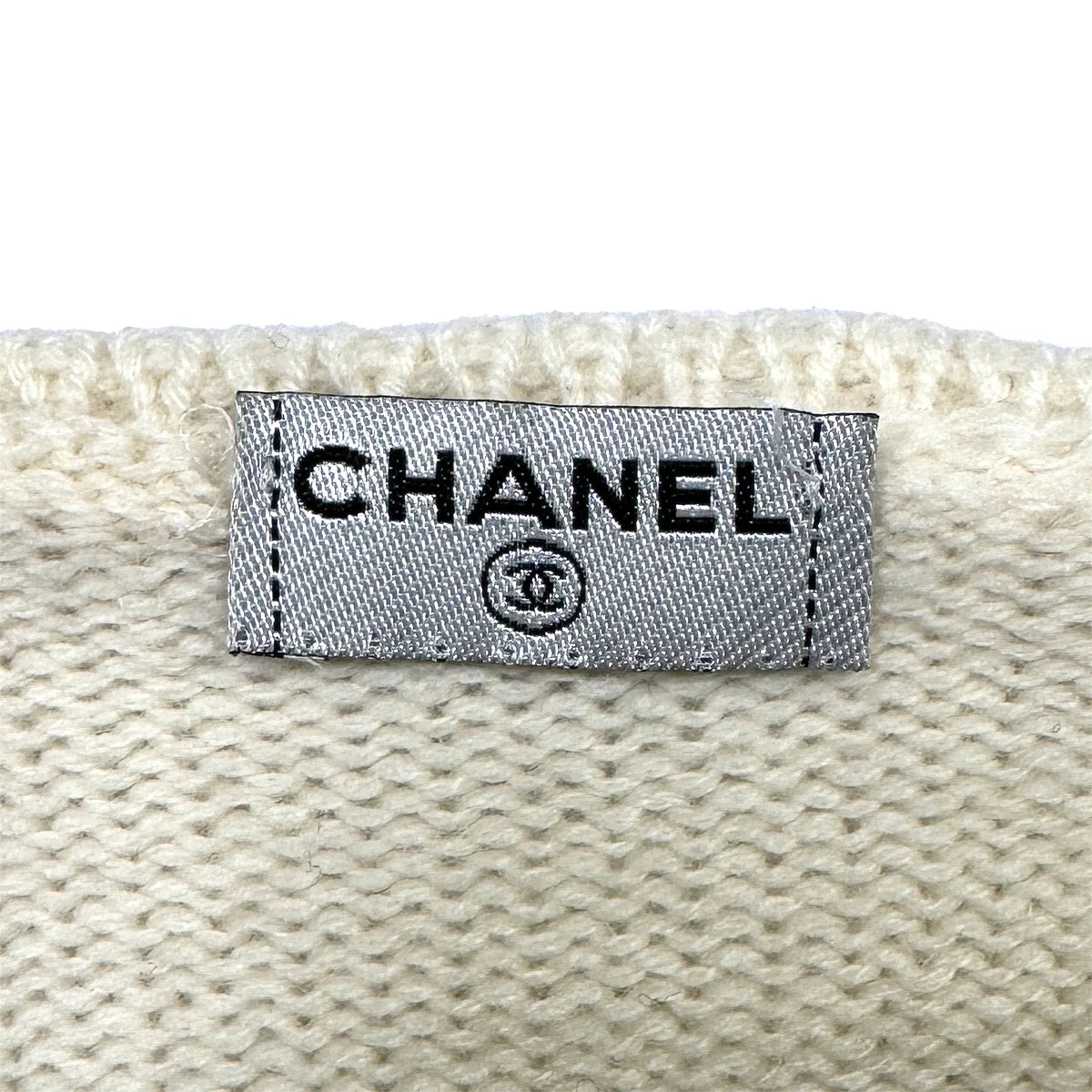 CHANEL KNITTING LACE CARDIGAN SKIRT SET IVORY CASHMERE 36 06C RTW
