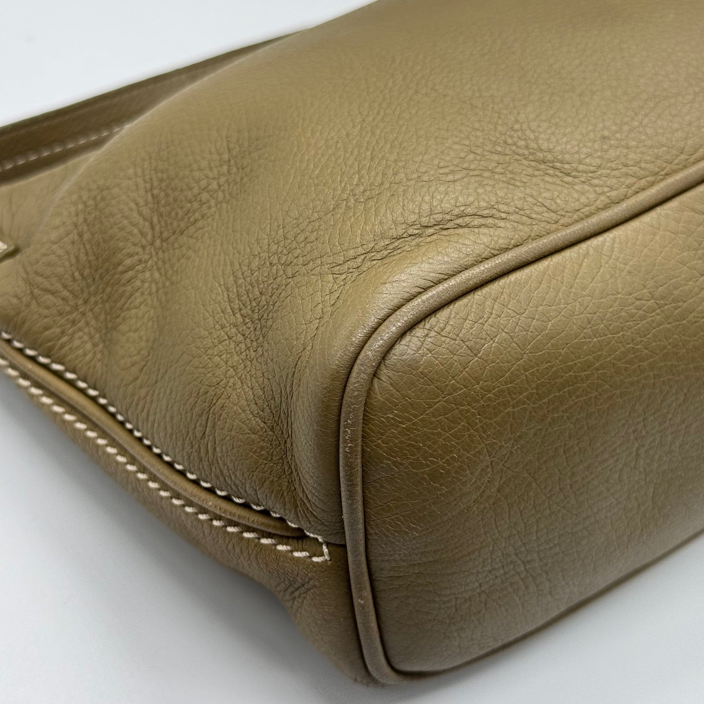 Céline Hobo - Kaki