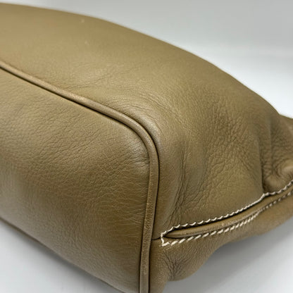 Céline Hobo - Kaki