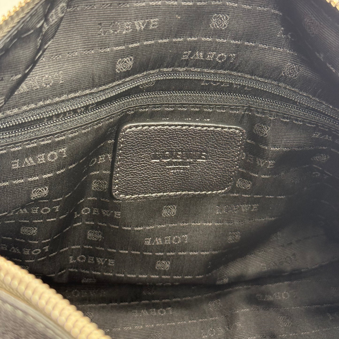 Loewe Boston