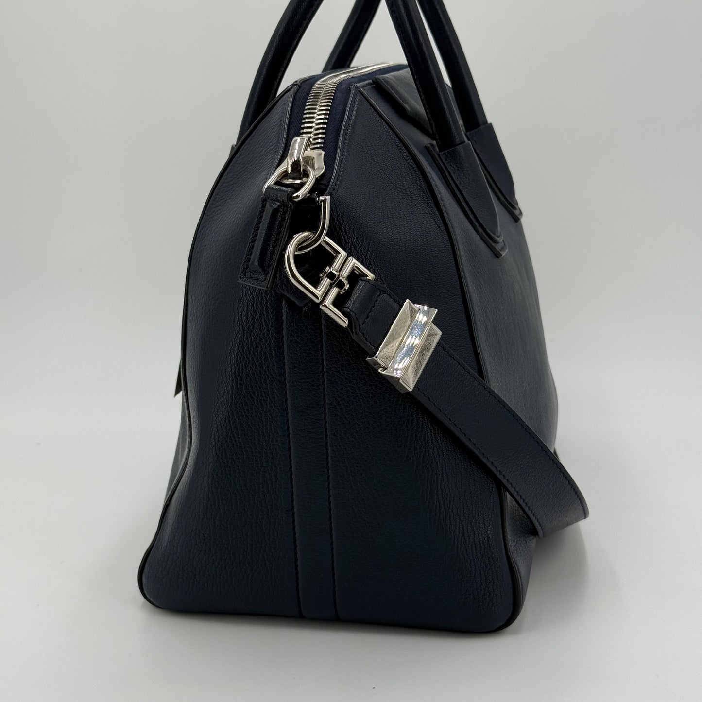 Givenchy Antigona