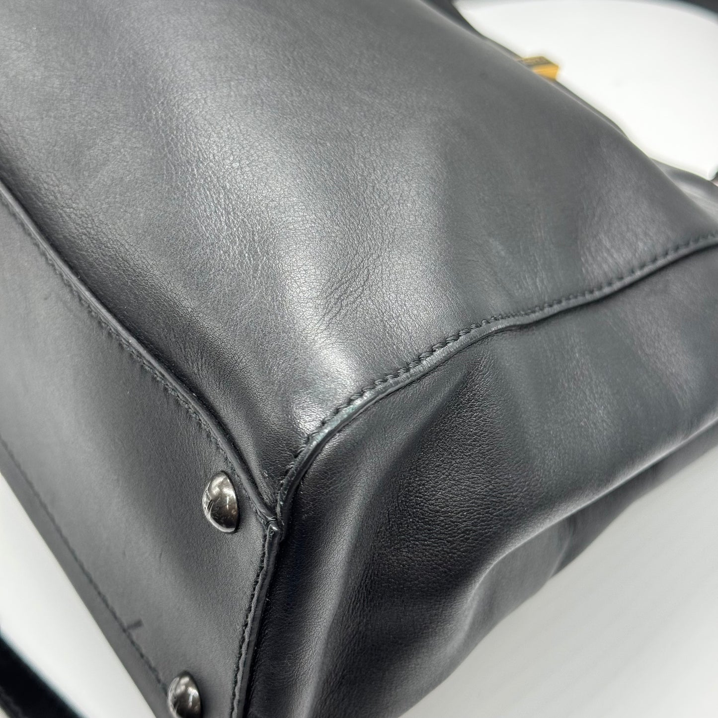 Fendi Peekaboo Soft - Black